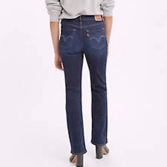 Levi’s Classic Bootcut, 28x32 - Picture 3 of 16